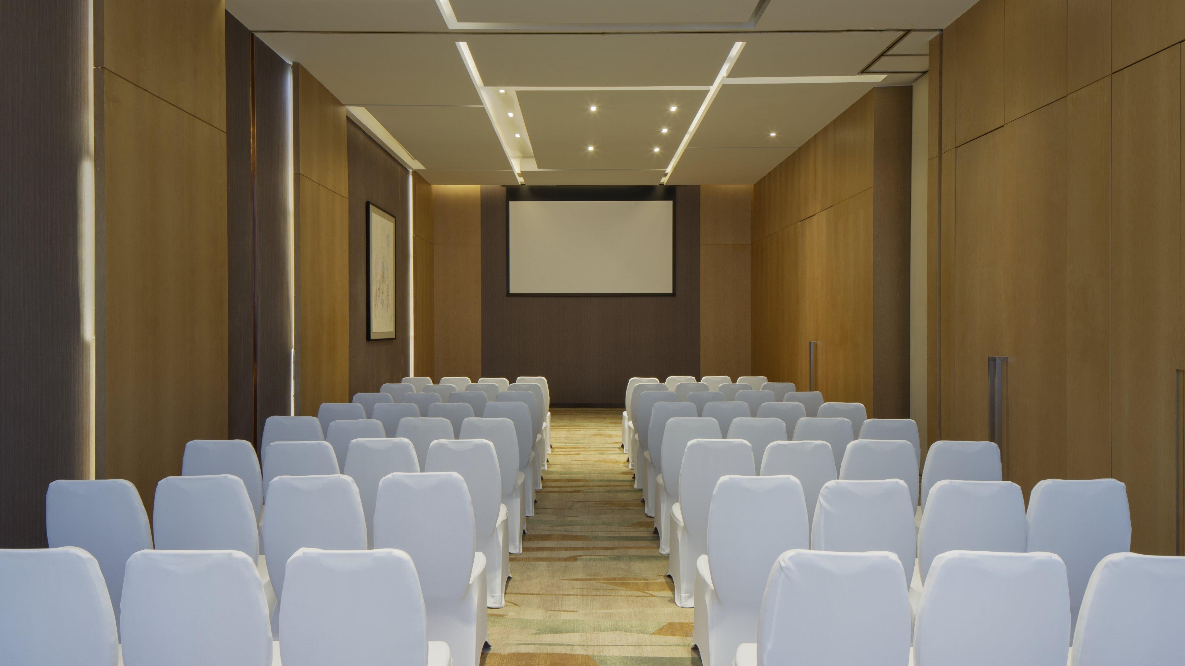 Holiday Inn & Suites Tianjin Downtown By Ihg,Tianjin Drum Tower,Joycity Shopping Mall,Tianjin Ancient Cultural Street,Haihe River,The Porcelain House,Convenient Access To Tianjin Binhai International Airport Zewnętrze zdjęcie